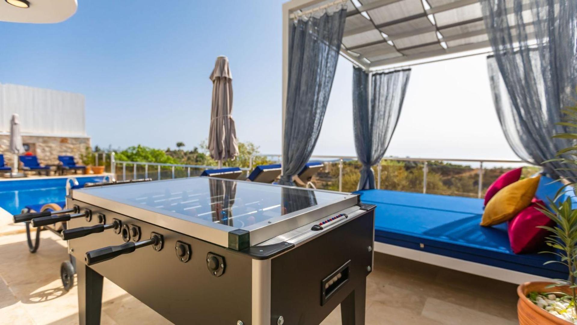 4 Bedroom - 6532 Villa *